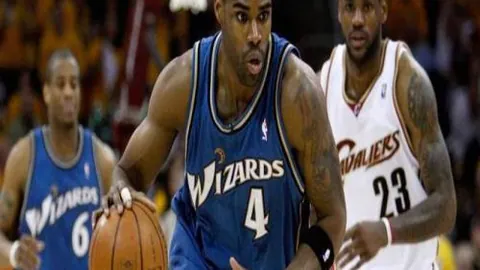 孙兴慜强调：世界杯提前晋级之路不易，自身体能状态提升显著