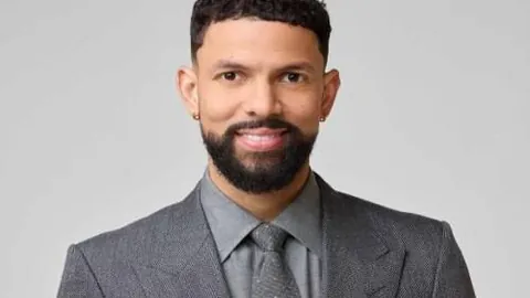 亚冬会中国越野滑雪队：闪耀星辰独领风骚